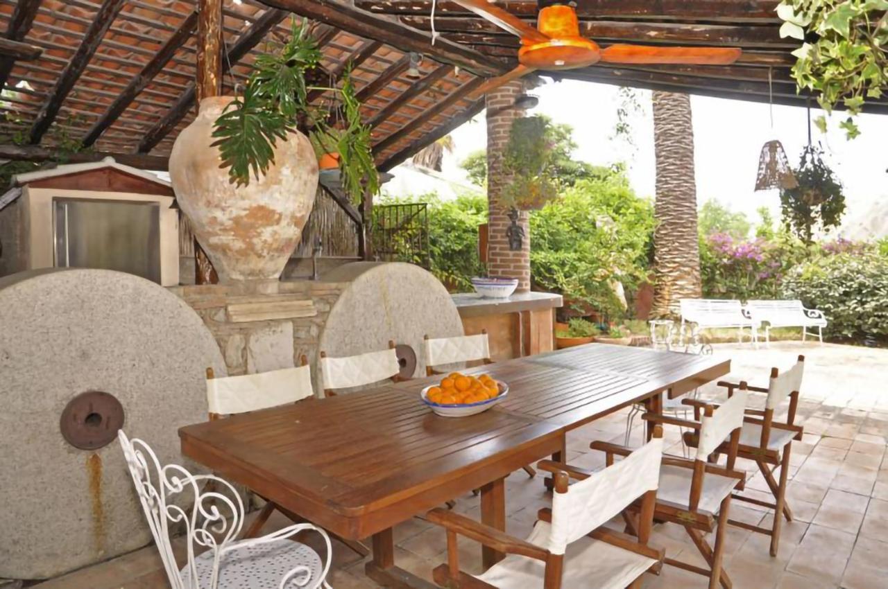 Villa Alkantara Taormina Luaran gambar