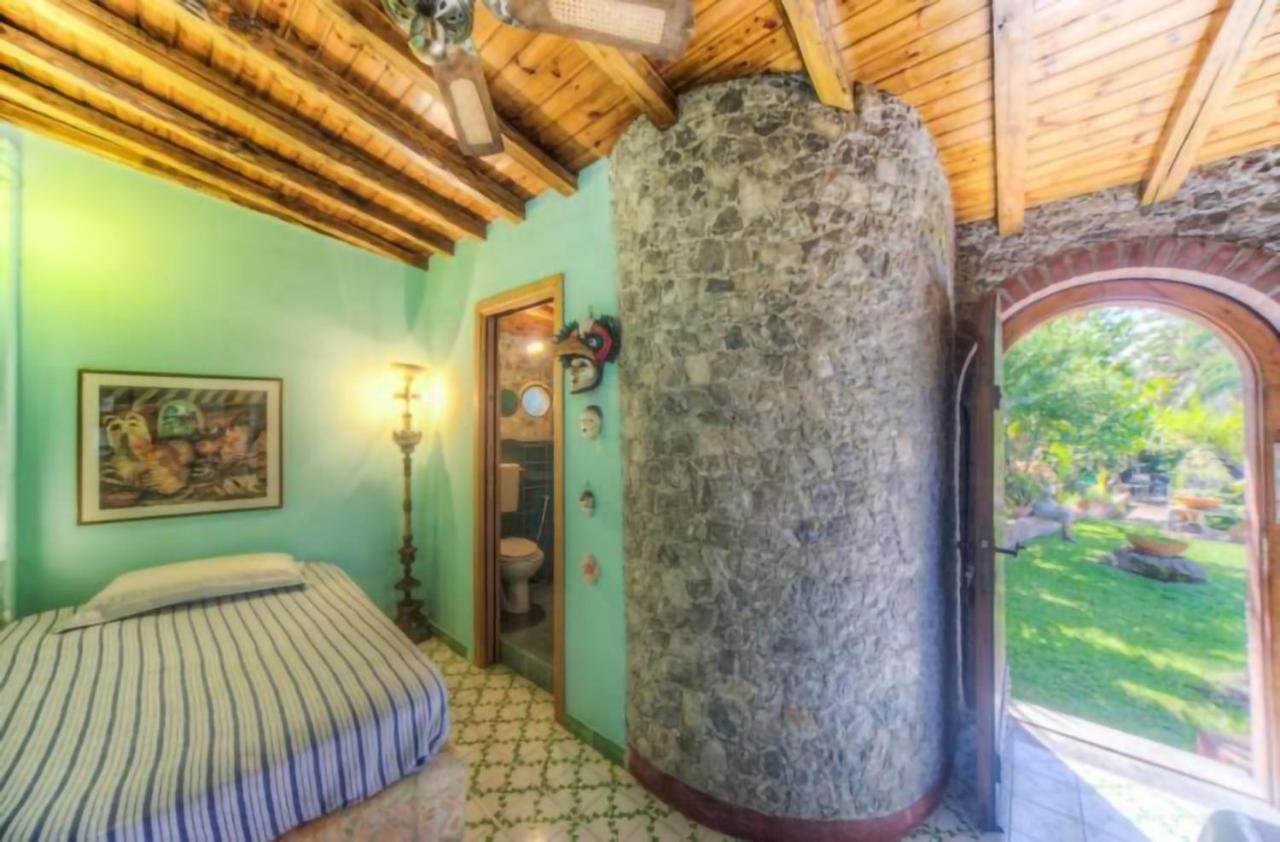 Villa Alkantara Taormina Luaran gambar